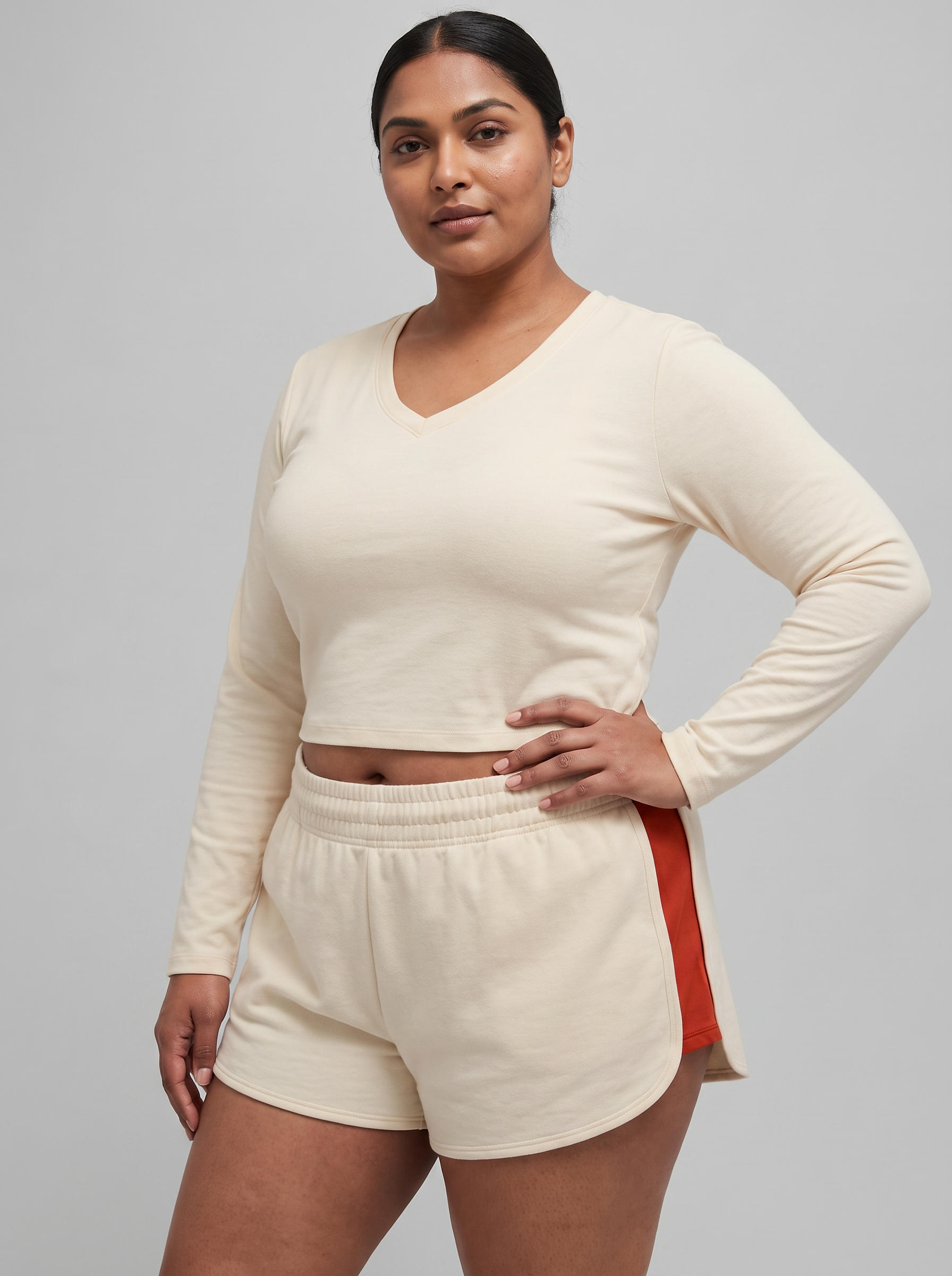 Model is wearing size L